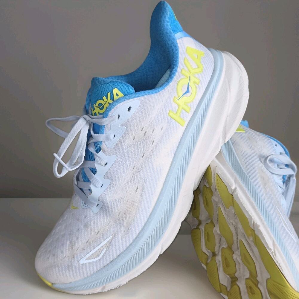 Hoka One One Clifton 9 Mens US 8D White Yellow Athletic Running Shoes Sneakers